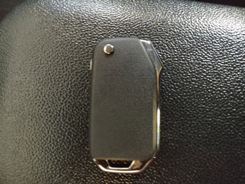 Used 2020 Kia Forte LXS FWD image 32