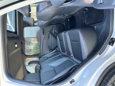 Used 2025 Subaru Forester Sport image 23