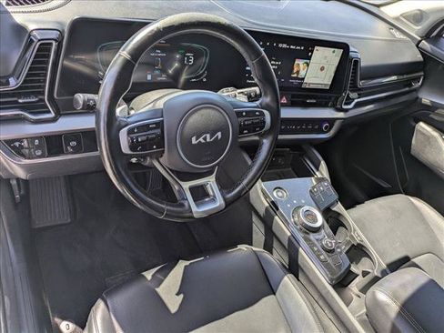 Used 2023 Kia Sportage EX AWD/4WD image 10