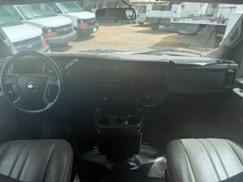 Used 2023 Chevrolet Express 3500 LS RWD image 22