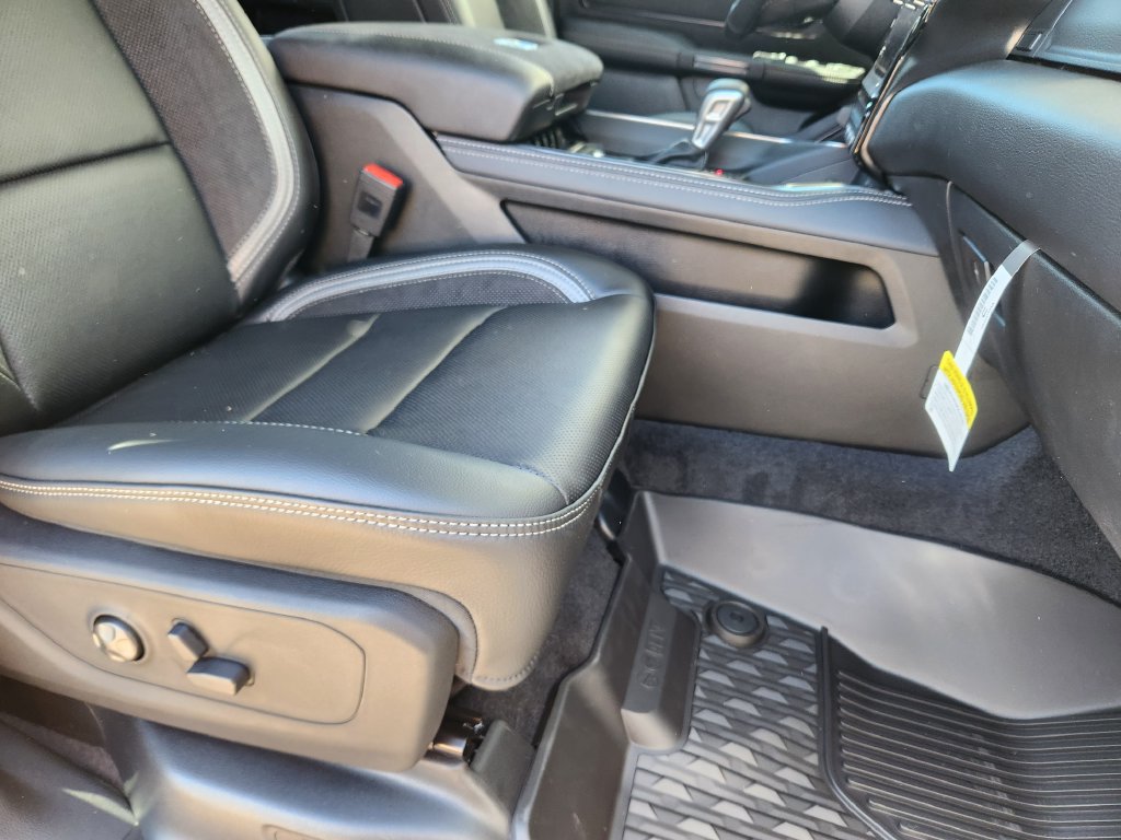 New 2026 RAM 1500 RHO AWD/4WD image 14