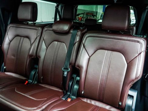 Used 2024 Ford Expedition Max Limited RWD image 38