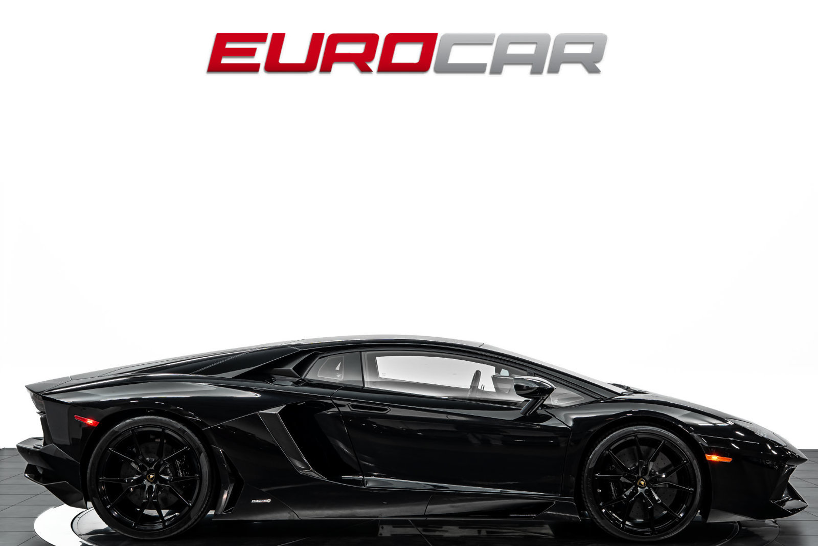 Used 2014 Lamborghini Aventador LP 700-4 AWD/4WD image 6