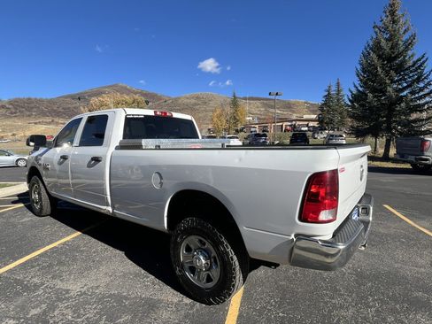 Used 2018 RAM 2500 Tradesman w/ Chrome Appearance Group image 4