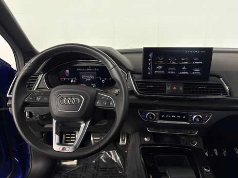 Used 2022 Audi SQ5 Premium Plus AWD/4WD image 3