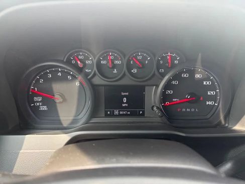 Used 2022 Chevrolet Silverado 1500 Custom AWD/4WD image 18