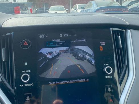 Used 2022 Subaru Outback Premium image 19