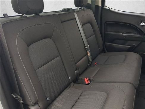Used 2018 Chevrolet Colorado LT RWD image 20