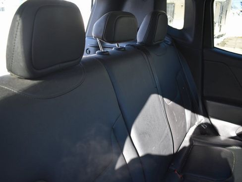 Used 2023 Jeep Renegade Limited image 26