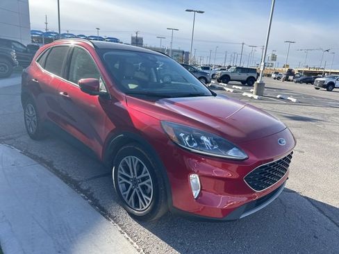 Used 2021 Ford Escape SEL image 3