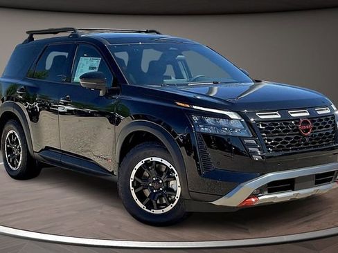 New 2026 Nissan Pathfinder Rock Creek image 2