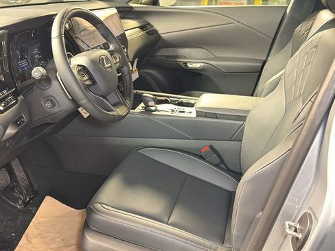 New 2026 Lexus RX 450h AWD w/ Convenience Package image 15