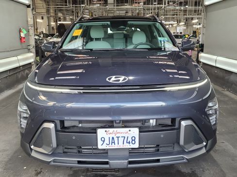 Used 2024 Hyundai Kona Limited FWD image 4