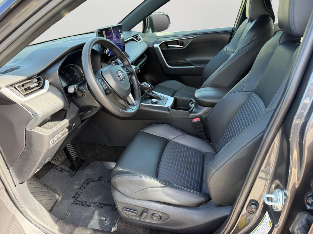 Used 2024 Toyota RAV4 XSE w/ Weather Package AWD/4WD image 16