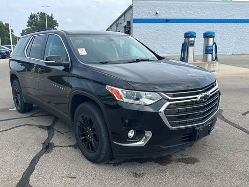 Used 2021 Chevrolet Traverse LT AWD/4WD image 7