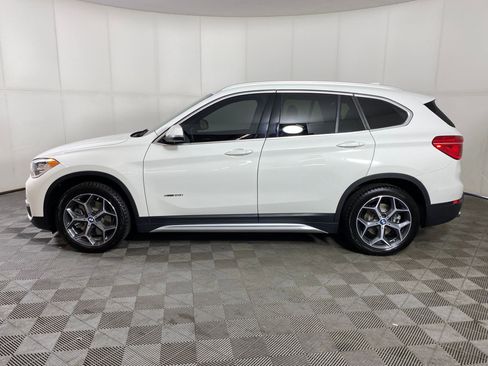Used 2018 BMW X1 xDrive28i image 2