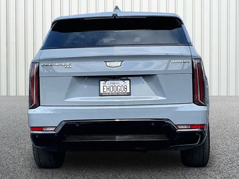 Used 2026 Cadillac Escalade IQ Sport 1 AWD/4WD image 24