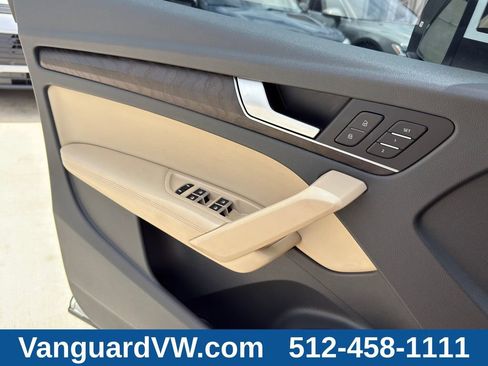 Used 2019 Audi Q5 2.0T Premium Plus w/ Premium Plus Package AWD/4WD image 20