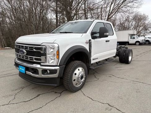 New 2026 Ford F550 4x4 Supercab Super Duty w/ XLT Value Package image 18