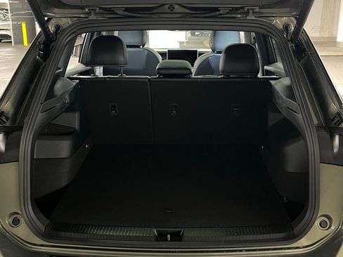 New 2026 Volkswagen Tiguan SE R-Line image 36