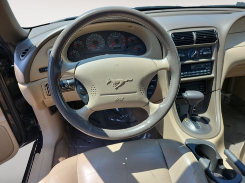 Used 2000 Ford Mustang GT RWD image 13
