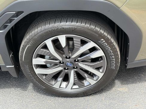 Used 2026 Subaru Forester Touring AWD/4WD image 13