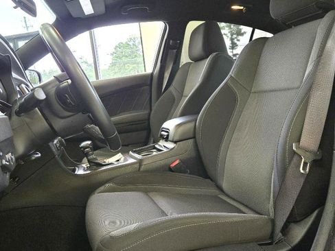 Used 2021 Dodge Charger SXT w/ Blacktop Package image 13