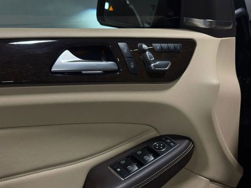 Used 2017 Mercedes-Benz GLE 350 GLE 350 4MATIC Sport Utility 4 image 11