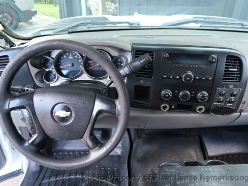 Used 2013 Chevrolet Silverado 2500 W/T RWD image 21