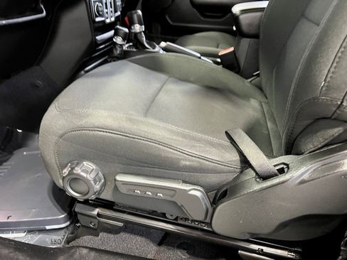 Certified 2023 Jeep Wrangler Sport S image 20