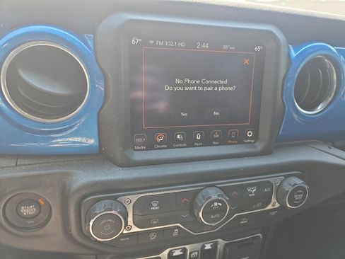 Used 2021 Jeep Gladiator Overland w/ Popular Equipment Package image 10