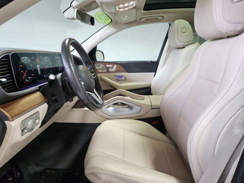 Used 2020 Mercedes-Benz GLE 350 4MATIC image 11