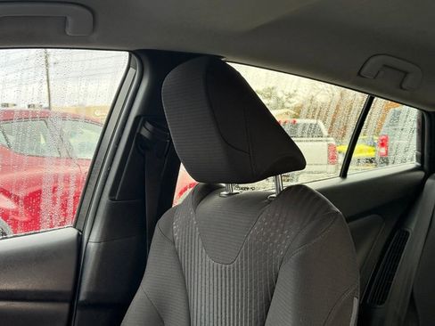 Used 2018 Toyota Prius Prime Plus FWD image 24