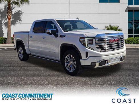 Used 2022 GMC Sierra 1500 Denali image 3