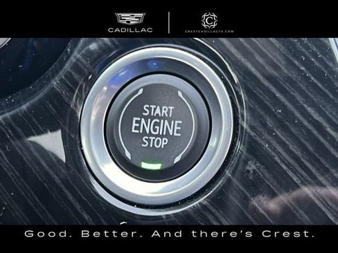 Used 2023 Cadillac XT6 Premium Luxury w/ Technology Package FWD image 21