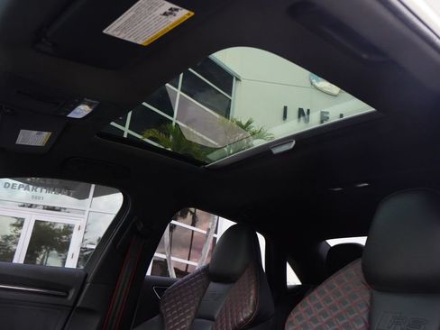 Used 2018 Audi RS 3 w/ Technology Package AWD/4WD image 5