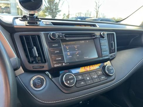 Used 2018 Toyota RAV4 XLE image 23
