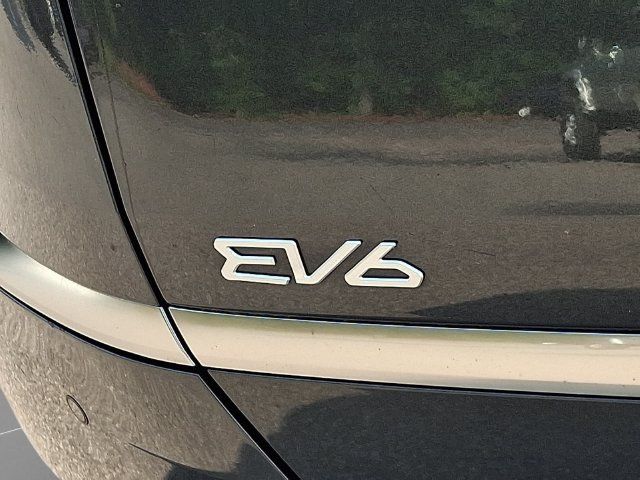 Used 2024 Kia EV6 Wind AWD/4WD image 32