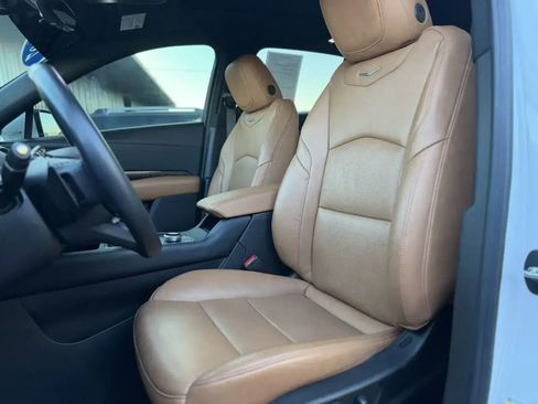 Used 2023 Cadillac XT4 Premium Luxury w/ Enhanced Visibility Package image 14