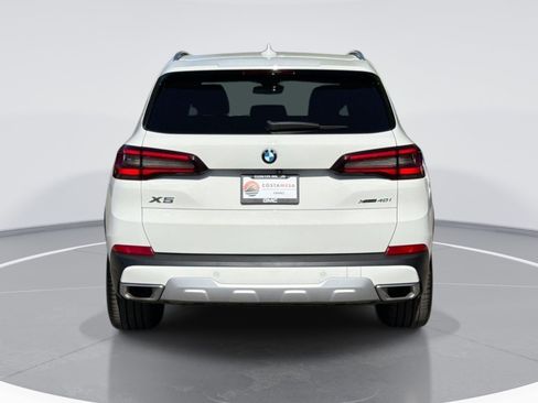 Used 2023 BMW X5 xDrive40i w/ Parking Assistance Package AWD/4WD image 3