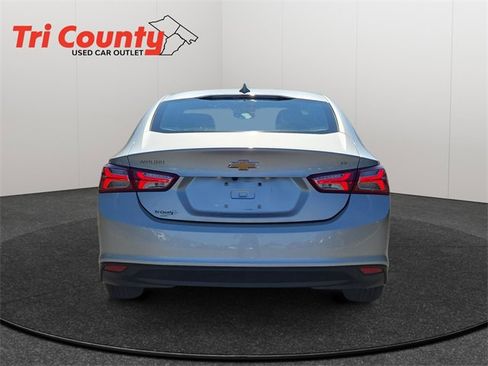 Used 2022 Chevrolet Malibu LT image 7