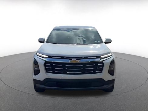 Used 2025 Chevrolet Equinox LT FWD image 4