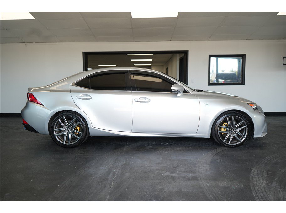 Used 2015 Lexus IS 250 w/ F-Sport Package RWD image 8