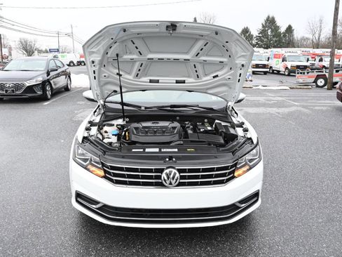 Used 2019 Volkswagen Passat 2.0T Wolfsburg w/ Wheels & Sunroof Package image 37