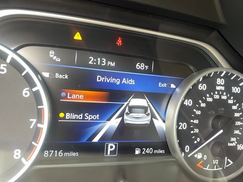 Used 2024 Nissan Murano SV w/ SV Midnight Edition Package AWD/4WD image 7