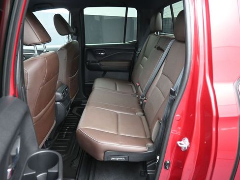 Certified 2025 Honda Ridgeline RTL image 21