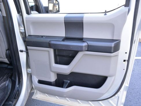 Used 2016 Ford F150 XL w/ XL Power Equipment Group AWD/4WD image 13