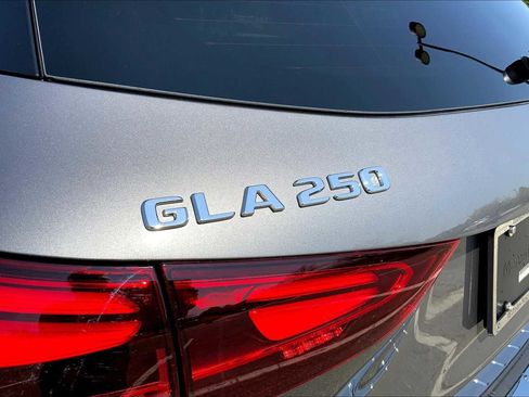New 2026 Mercedes-Benz GLA 250 4MATIC image 19