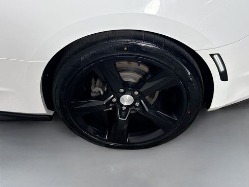 Used 2019 Chevrolet Camaro LT RWD image 35