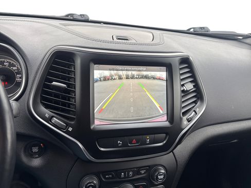 Used 2021 Jeep Cherokee Latitude Lux 80th Anniv w/ Quick Order Package 26U 80TH image 26